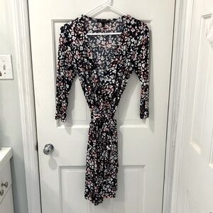 BANANA REPUBLIC Floral Wrap Dress